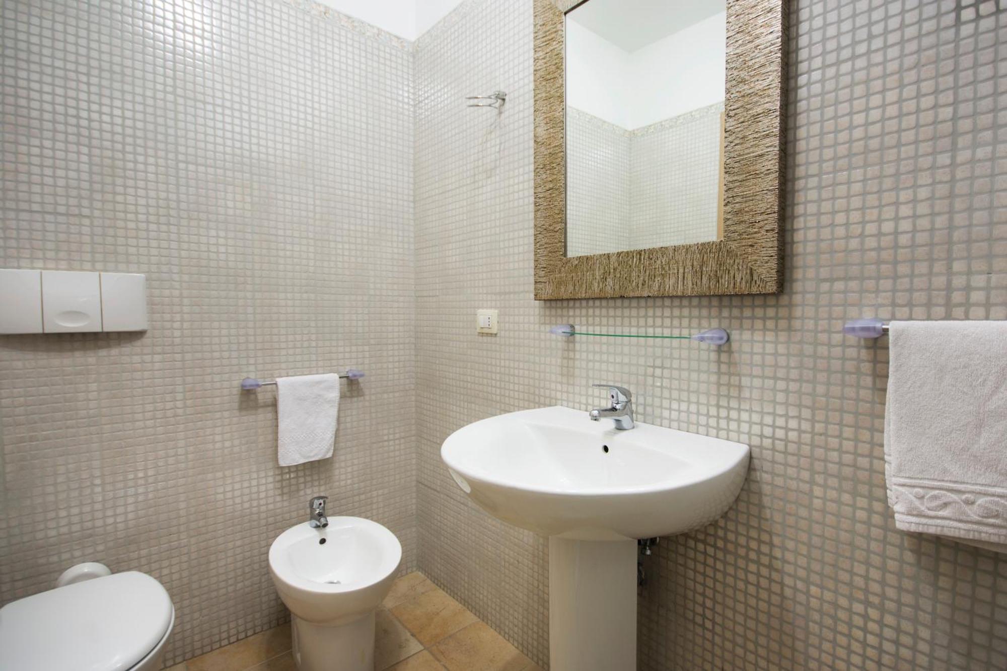 Casa Acquamarina - Comfort E Relax A Pochi Passi Dalle Spiagge Del Salento Lido Marini Luaran gambar